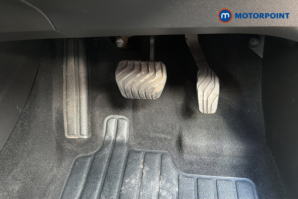 Renault Captur S Edition Automatic Petrol SUV - Stock Number (1649971) - 24th supplementary image