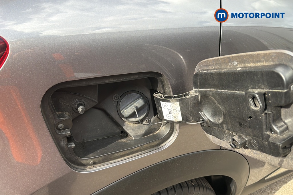 Renault Captur S Edition Automatic Petrol SUV - Stock Number (1649971) - 41st supplementary image