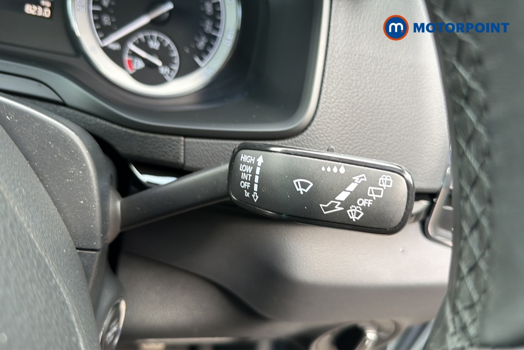 Skoda Karoq Se L Manual Petrol SUV - Stock Number (1650089) - 6th supplementary image
