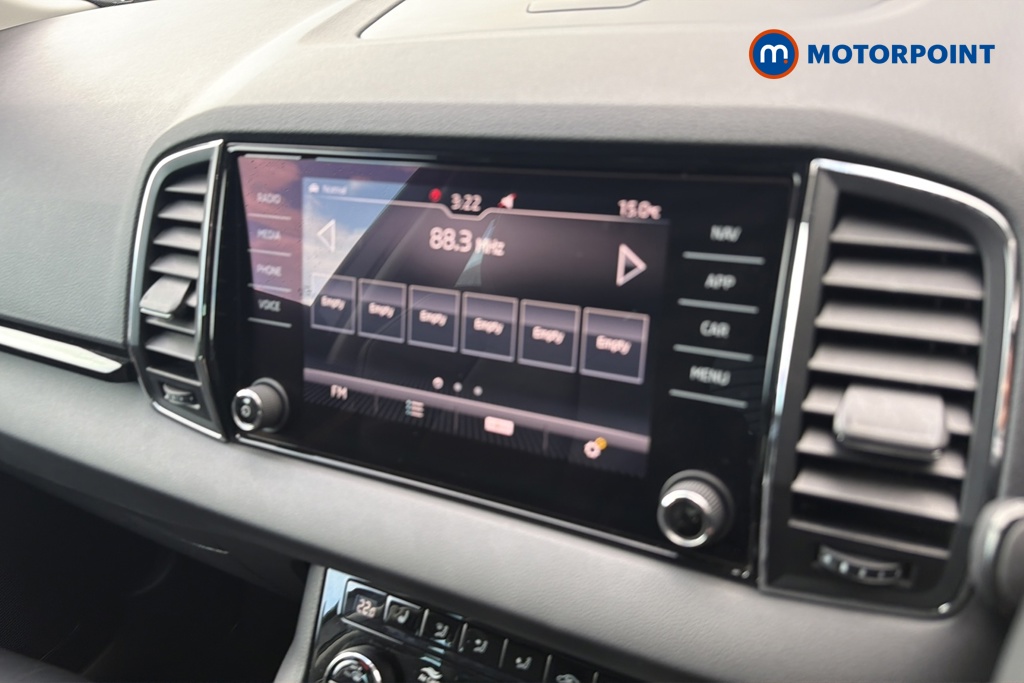 Skoda Karoq Se L Manual Petrol SUV - Stock Number (1650089) - 8th supplementary image