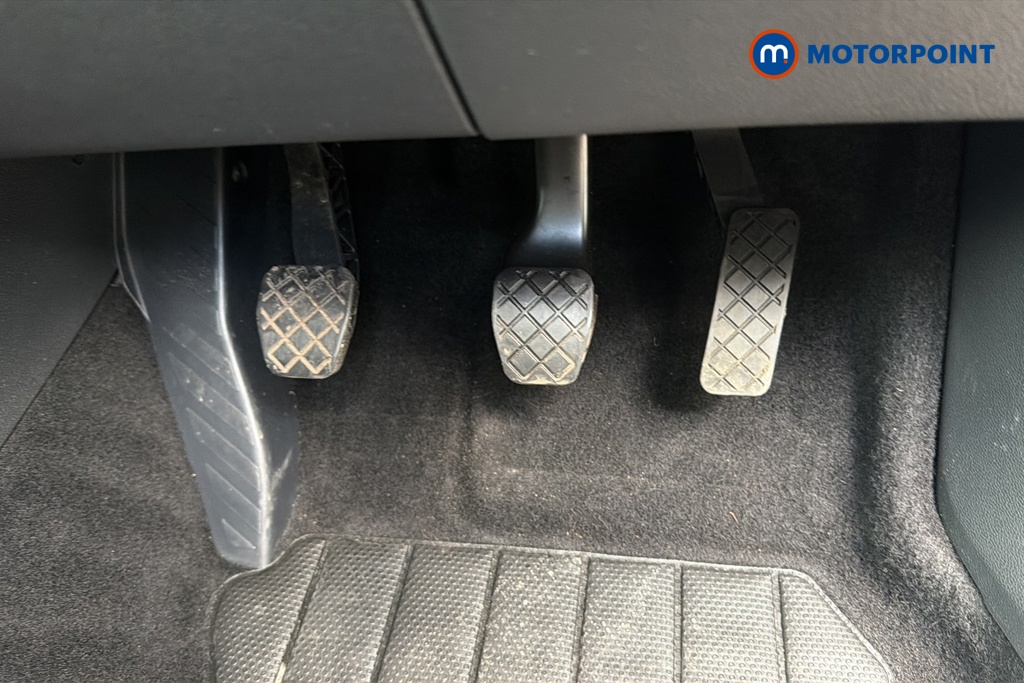 Skoda Karoq Se L Manual Petrol SUV - Stock Number (1650089) - 24th supplementary image