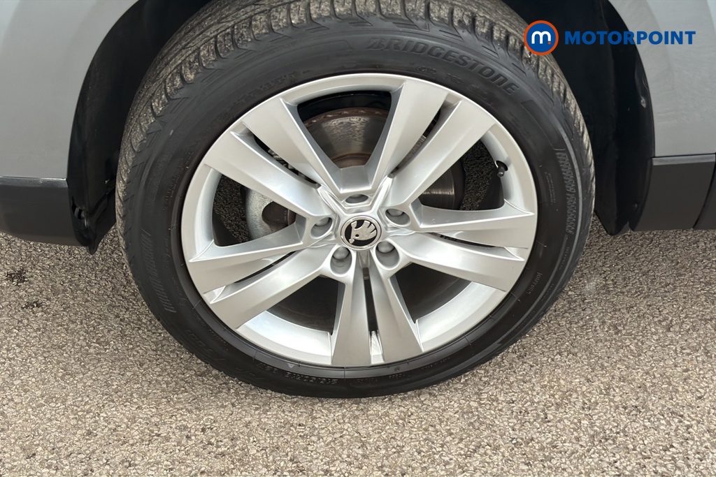 Skoda Karoq Se L Manual Petrol SUV - Stock Number (1650089) - 44th supplementary image
