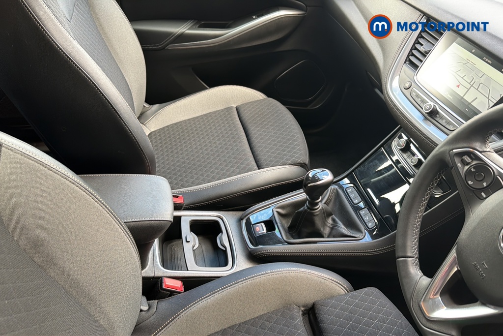 Vauxhall Grandland X Business Edition Nav Manual Diesel SUV - Stock Number (1650101) - 15th supplementary image