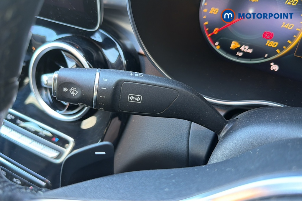 Mercedes-Benz C Class Sport Automatic Petrol Saloon - Stock Number (1650147) - 5th supplementary image