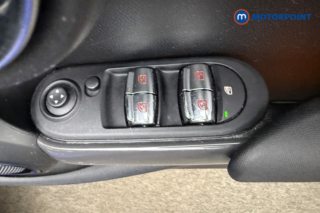 Mini Hatchback Cooper Sport Manual Petrol Hatchback - Stock Number (1650216) - 3rd supplementary image