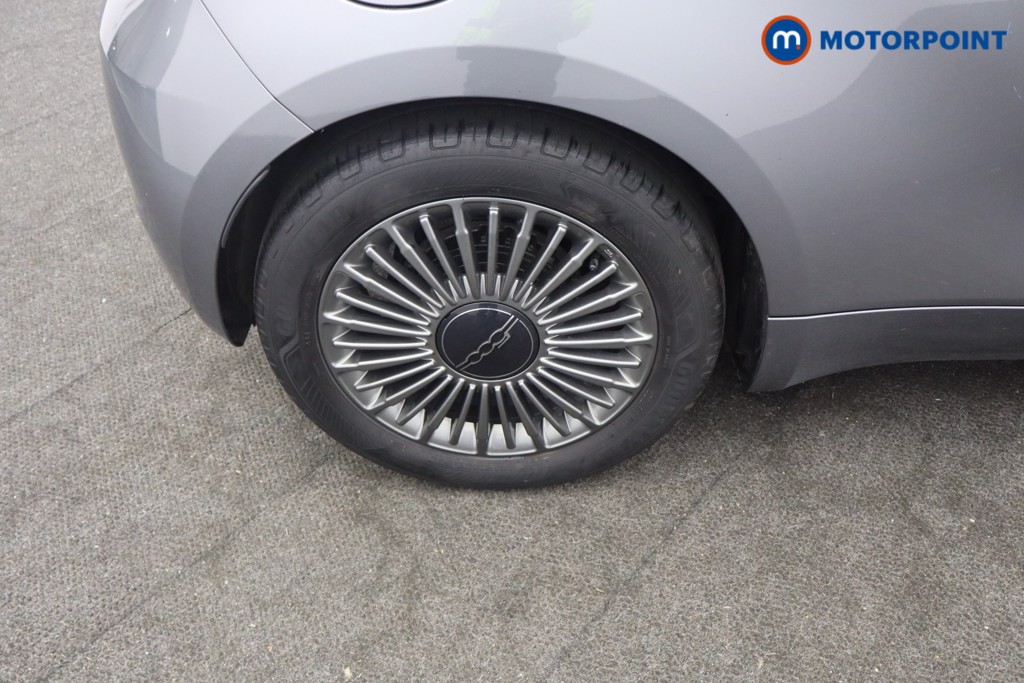 Fiat 500 Icon Automatic Electric Hatchback - Stock Number (1650393) - 15th supplementary image