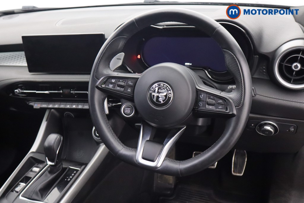 Alfa Romeo Tonale Veloce Automatic Petrol Plug-In Hybrid SUV - Stock Number (1650539) - 2nd supplementary image