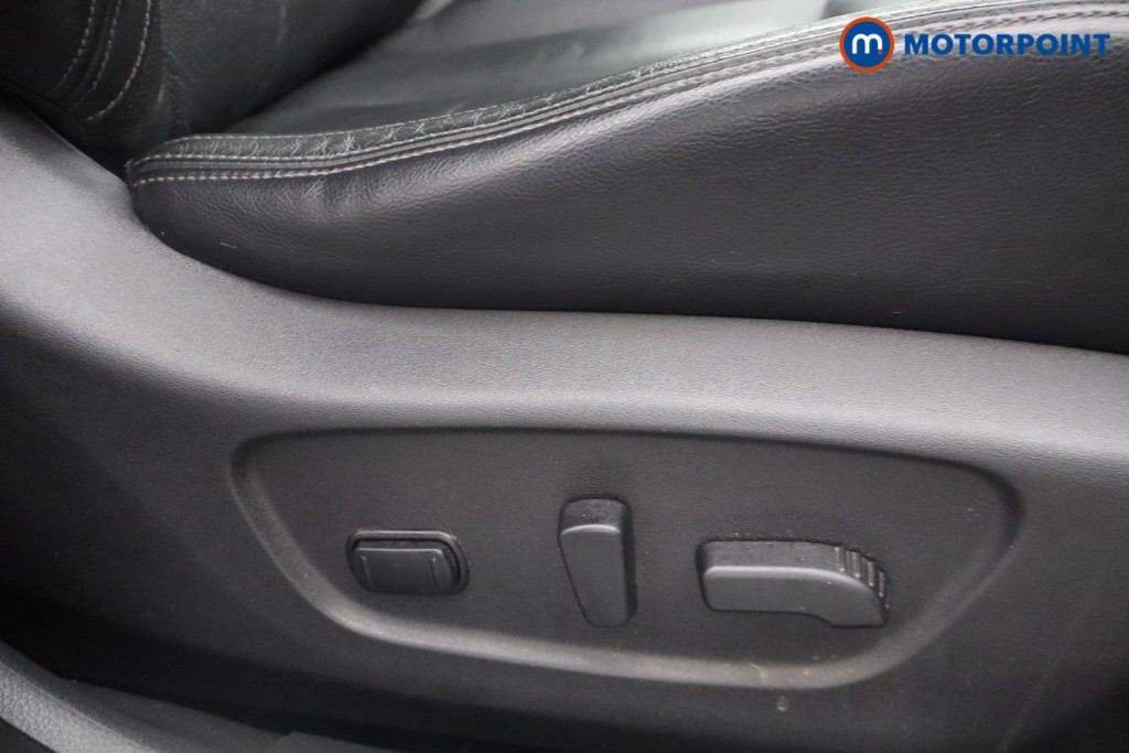 Nissan X-Trail Tekna Manual Diesel SUV - Stock Number (1650541) - 15th supplementary image