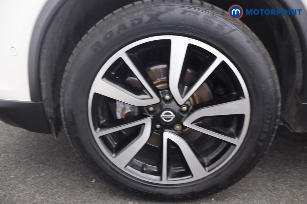 Nissan X-Trail Tekna Manual Diesel SUV - Stock Number (1650541) - 29th supplementary image