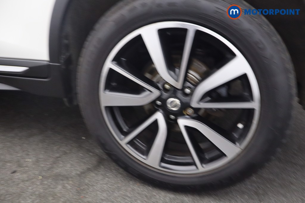 Nissan X-Trail Tekna Manual Diesel SUV - Stock Number (1650541) - 31st supplementary image