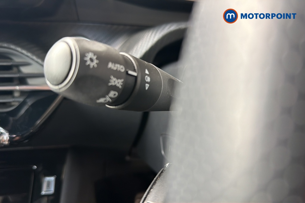 Peugeot 2008 GT Automatic Petrol SUV - Stock Number (1650552) - 5th supplementary image