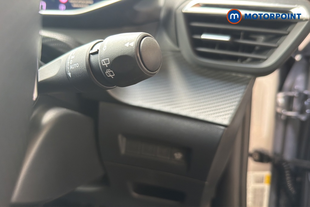Peugeot 2008 GT Automatic Petrol SUV - Stock Number (1650552) - 6th supplementary image