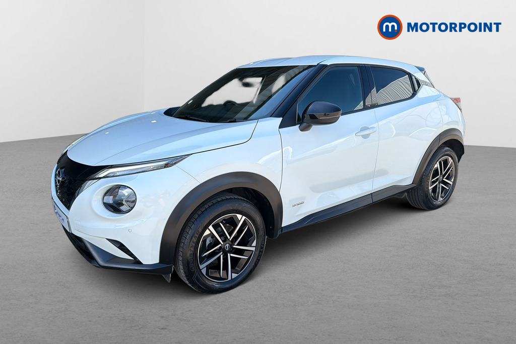 Nissan Juke N-Connecta Automatic Petrol-Electric Hybrid SUV - Stock Number (1650811) - Passenger side front corner