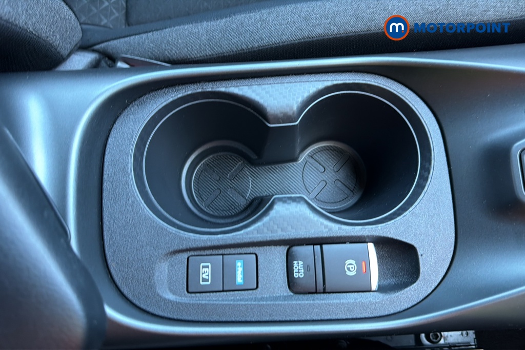 Nissan Juke N-Connecta Automatic Petrol-Electric Hybrid SUV - Stock Number (1650811) - 16th supplementary image