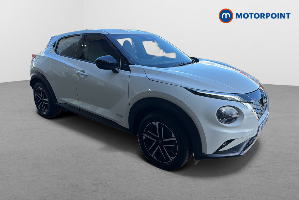 Nissan Juke N-Connecta Automatic Petrol-Electric Hybrid SUV - Stock Number (1650811) - Drivers side front corner