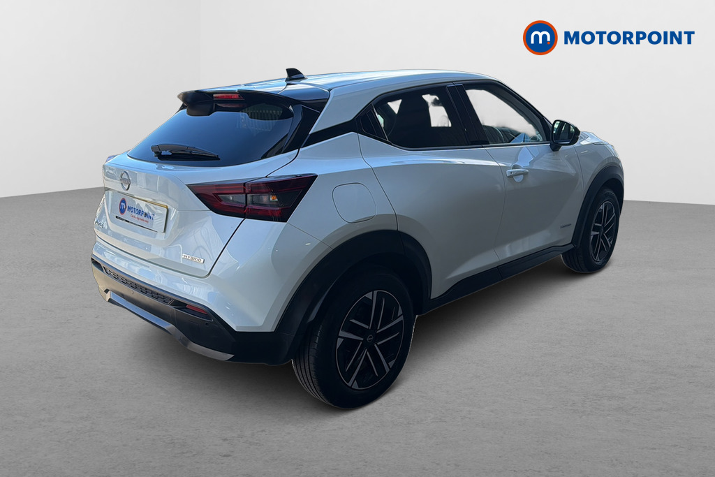 Nissan Juke N-Connecta Automatic Petrol-Electric Hybrid SUV - Stock Number (1650811) - Passenger side rear corner