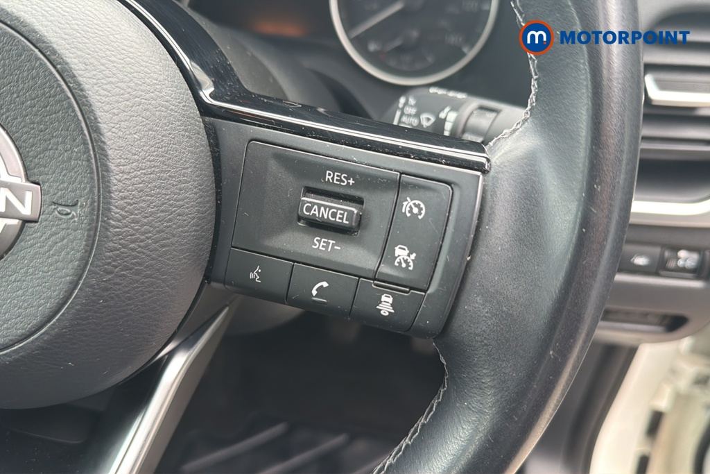 Nissan Qashqai Acenta Premium Manual Petrol SUV - Stock Number (1650854) - 3rd supplementary image