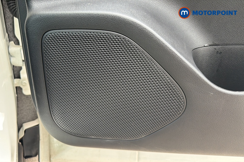 Nissan Qashqai Acenta Premium Manual Petrol SUV - Stock Number (1650854) - 21st supplementary image