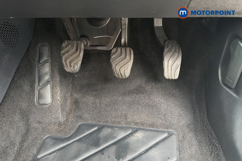 Nissan Qashqai Acenta Premium Manual Petrol SUV - Stock Number (1650854) - 24th supplementary image