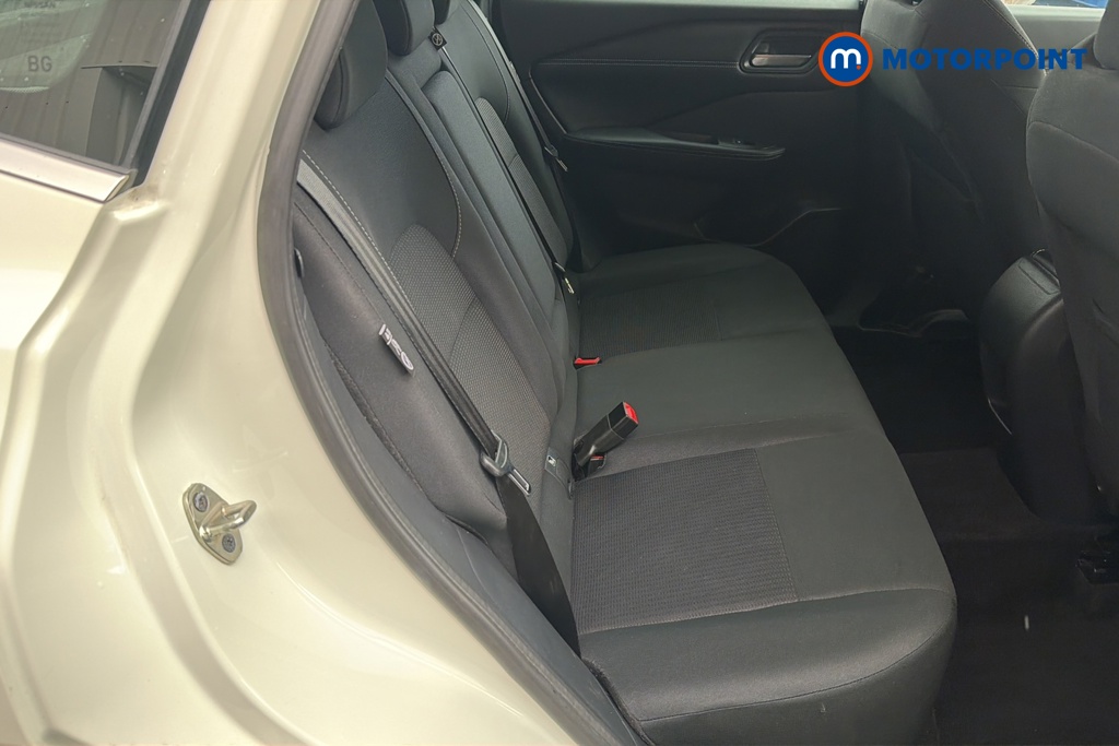 Nissan Qashqai Acenta Premium Manual Petrol SUV - Stock Number (1650854) - 25th supplementary image