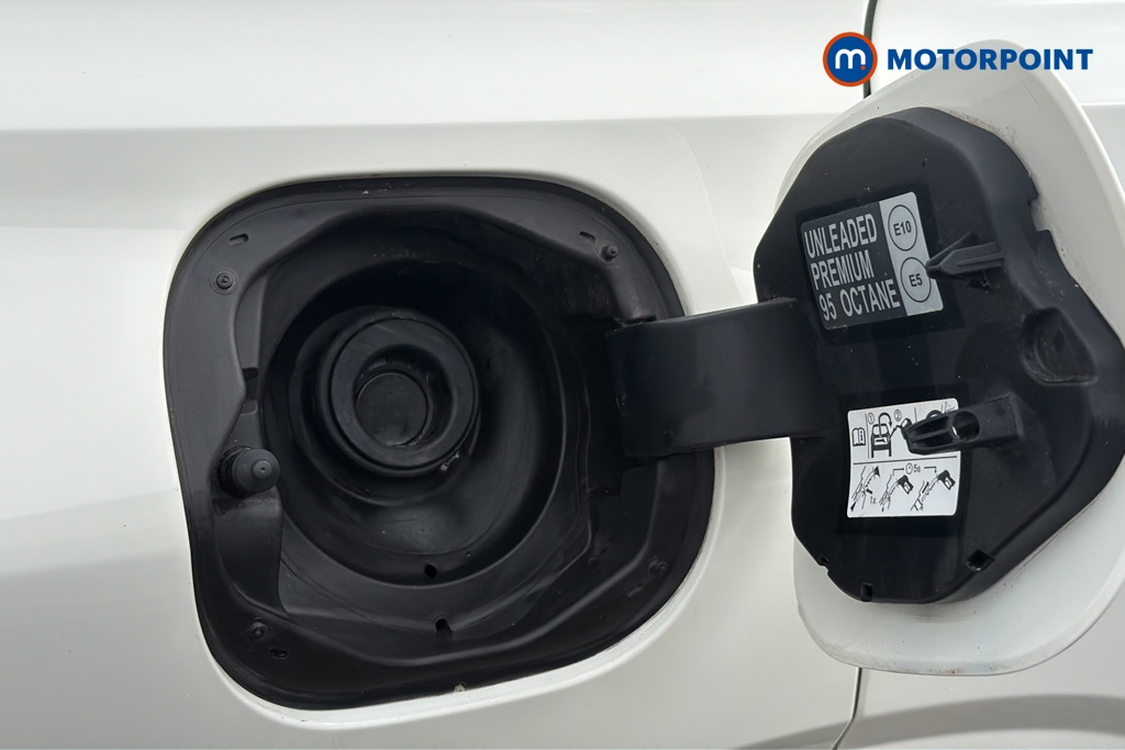 Nissan Qashqai Acenta Premium Manual Petrol SUV - Stock Number (1650854) - 41st supplementary image
