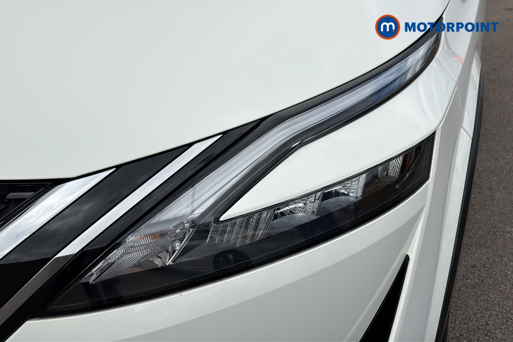Nissan Qashqai Acenta Premium Manual Petrol SUV - Stock Number (1650854) - 42nd supplementary image