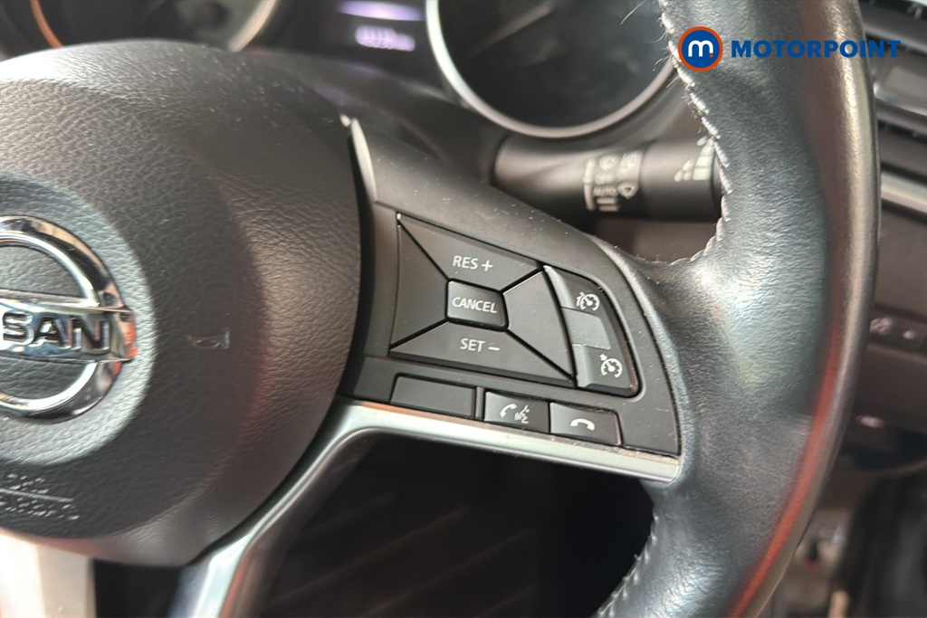 Nissan Qashqai Tekna-Plus Manual Petrol SUV - Stock Number (1650860) - 3rd supplementary image