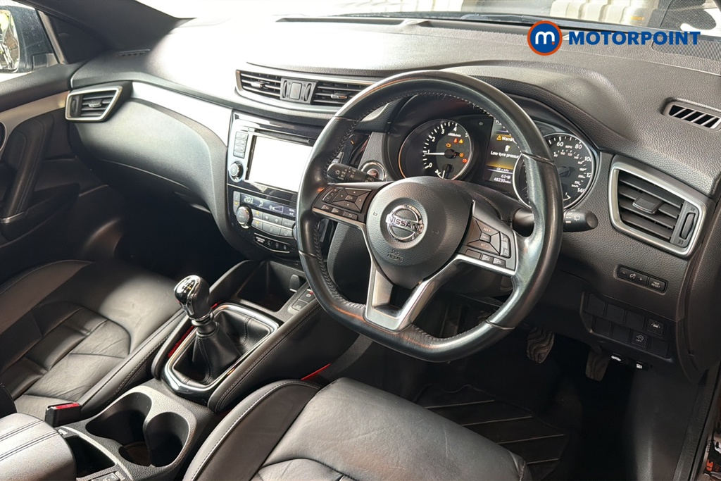 Nissan Qashqai Tekna-Plus Manual Petrol SUV - Stock Number (1650860) - 1st supplementary image