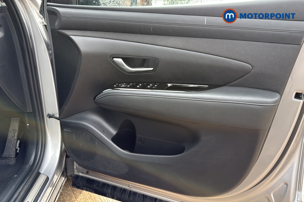 Hyundai Tucson Premium Manual Petrol SUV - Stock Number (1651161) - 18th supplementary image