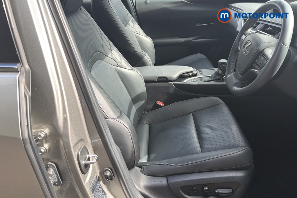 Lexus UX Takumi Automatic Petrol-Electric Hybrid SUV - Stock Number (1651257) - 22nd supplementary image