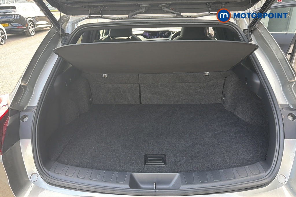 Lexus UX Takumi Automatic Petrol-Electric Hybrid SUV - Stock Number (1651257) - 30th supplementary image