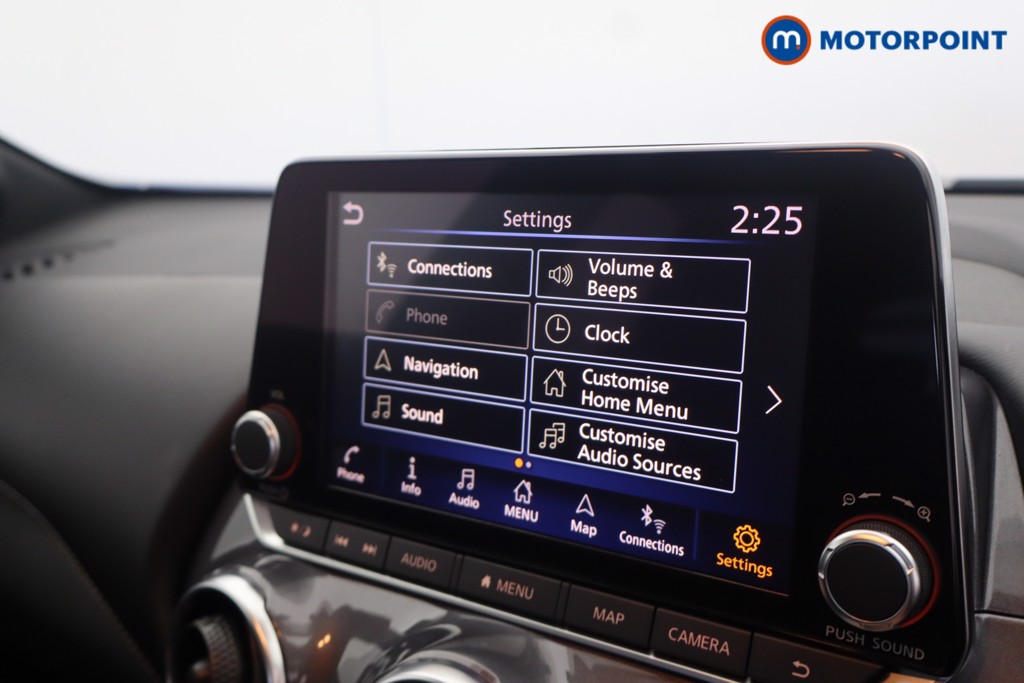 Nissan Juke N-Connecta Manual Petrol SUV - Stock Number (1651276) - 14th supplementary image