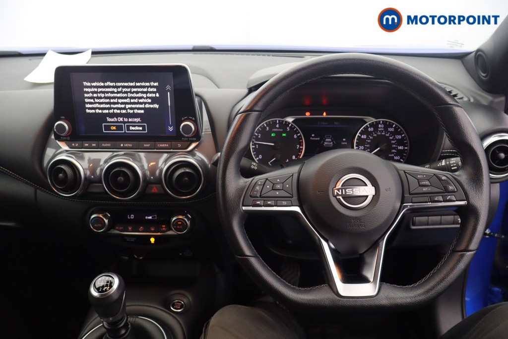 Nissan Juke N-Connecta Manual Petrol SUV - Stock Number (1651276) - 1st supplementary image