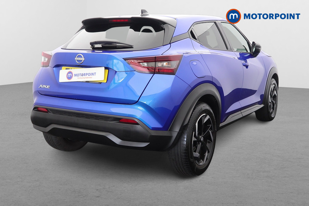 Nissan Juke N-Connecta Manual Petrol SUV - Stock Number (1651276) - Drivers side rear corner