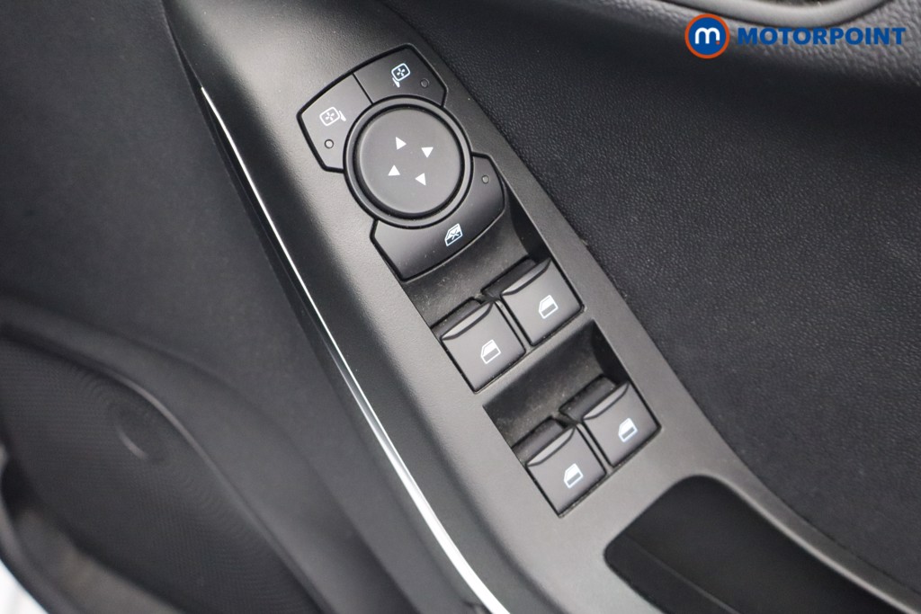 Ford Fiesta St-Line Manual Petrol Hatchback - Stock Number (1651753) - 9th supplementary image