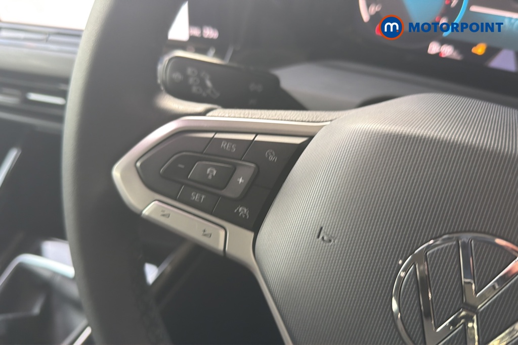 Volkswagen Golf Style Manual Petrol Hatchback - Stock Number (1651843) - 4th supplementary image