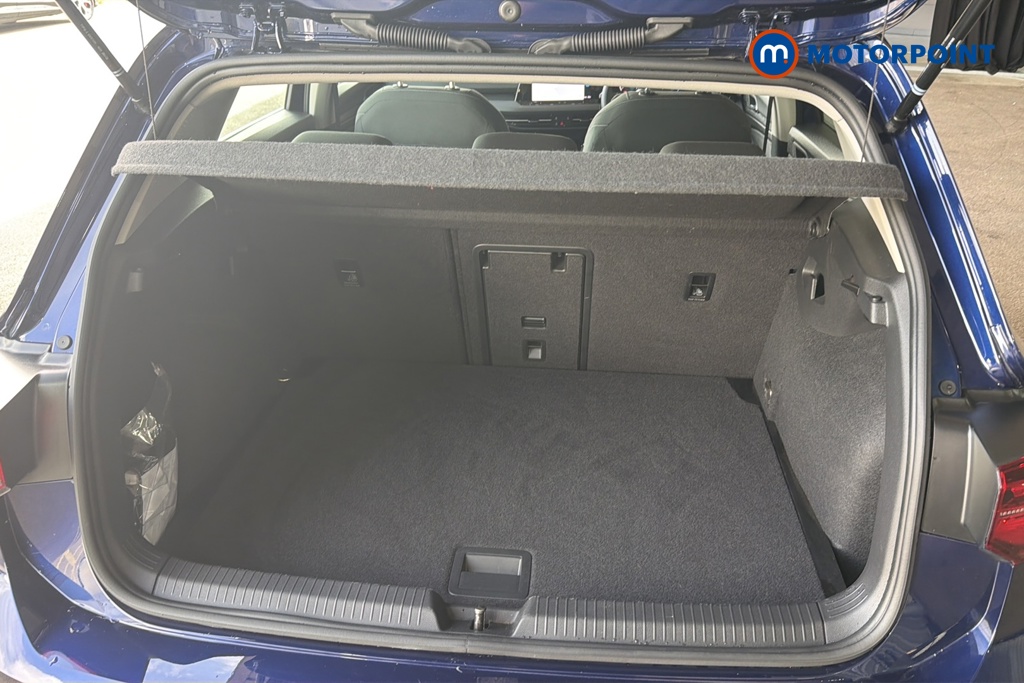 Volkswagen Golf Style Manual Petrol Hatchback - Stock Number (1651843) - 30th supplementary image