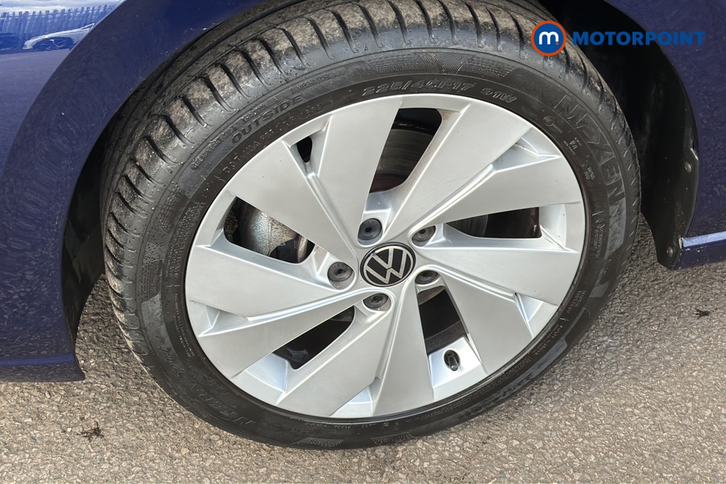 Volkswagen Golf Style Manual Petrol Hatchback - Stock Number (1651843) - 44th supplementary image