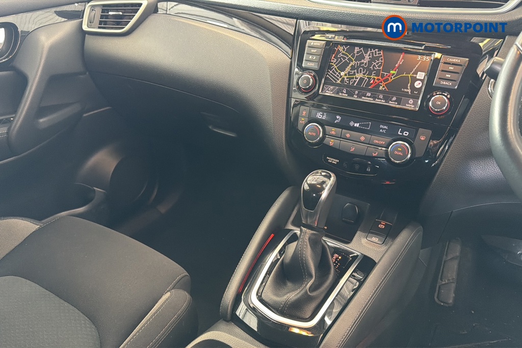 Nissan Qashqai N-Connecta Automatic Petrol SUV - Stock Number (1620646) - 15th supplementary image