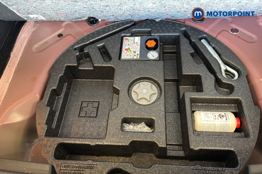 Nissan Qashqai N-Connecta Automatic Petrol SUV - Stock Number (1620646) - 33rd supplementary image