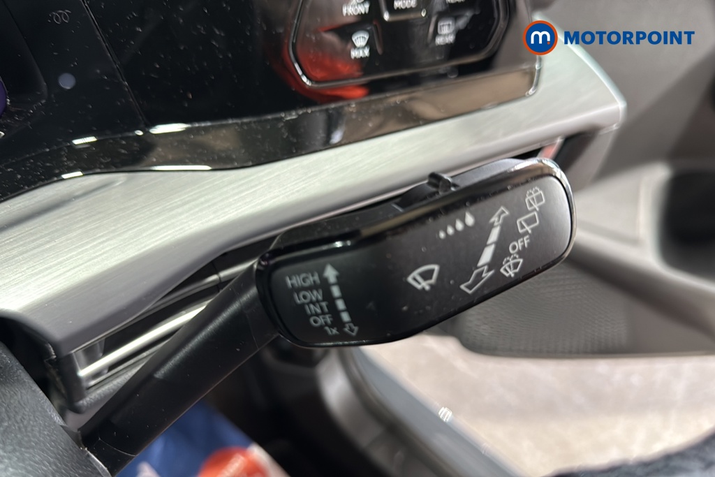 Volkswagen Golf Style Edition Manual Petrol Hatchback - Stock Number (1632959) - 6th supplementary image