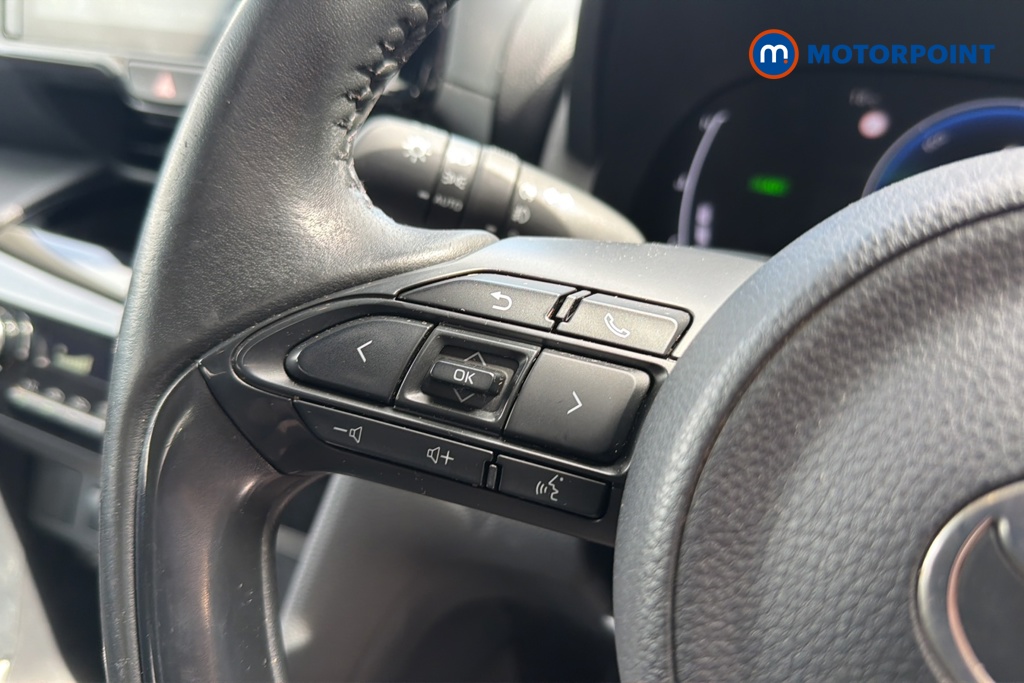 Toyota Yaris Cross Icon Automatic Petrol-Electric Hybrid Estate - Stock Number (1635360) - 4th supplementary image
