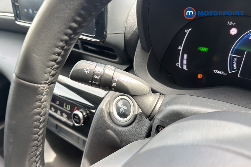 Toyota Yaris Cross Icon Automatic Petrol-Electric Hybrid Estate - Stock Number (1635360) - 5th supplementary image