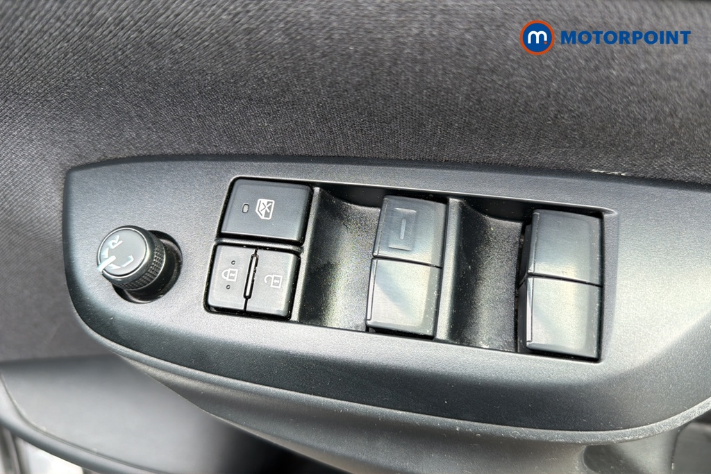 Toyota Yaris Cross Icon Automatic Petrol-Electric Hybrid Estate - Stock Number (1635360) - 19th supplementary image