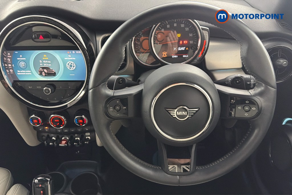 Mini Hatchback Cooper S Exclusive Automatic Petrol Hatchback - Stock Number (1635945) - 2nd supplementary image