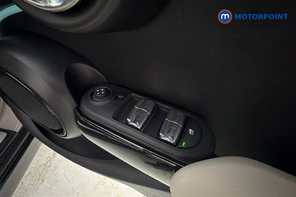 Mini Hatchback Cooper S Exclusive Automatic Petrol Hatchback - Stock Number (1635945) - 20th supplementary image