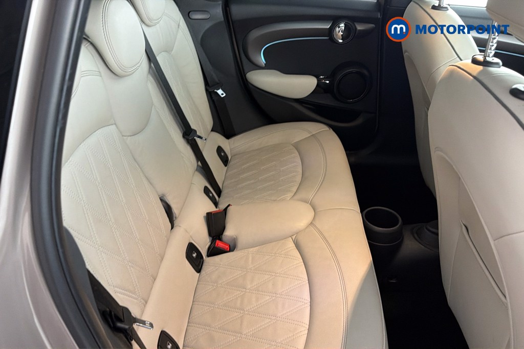 Mini Hatchback Cooper S Exclusive Automatic Petrol Hatchback - Stock Number (1635945) - 28th supplementary image