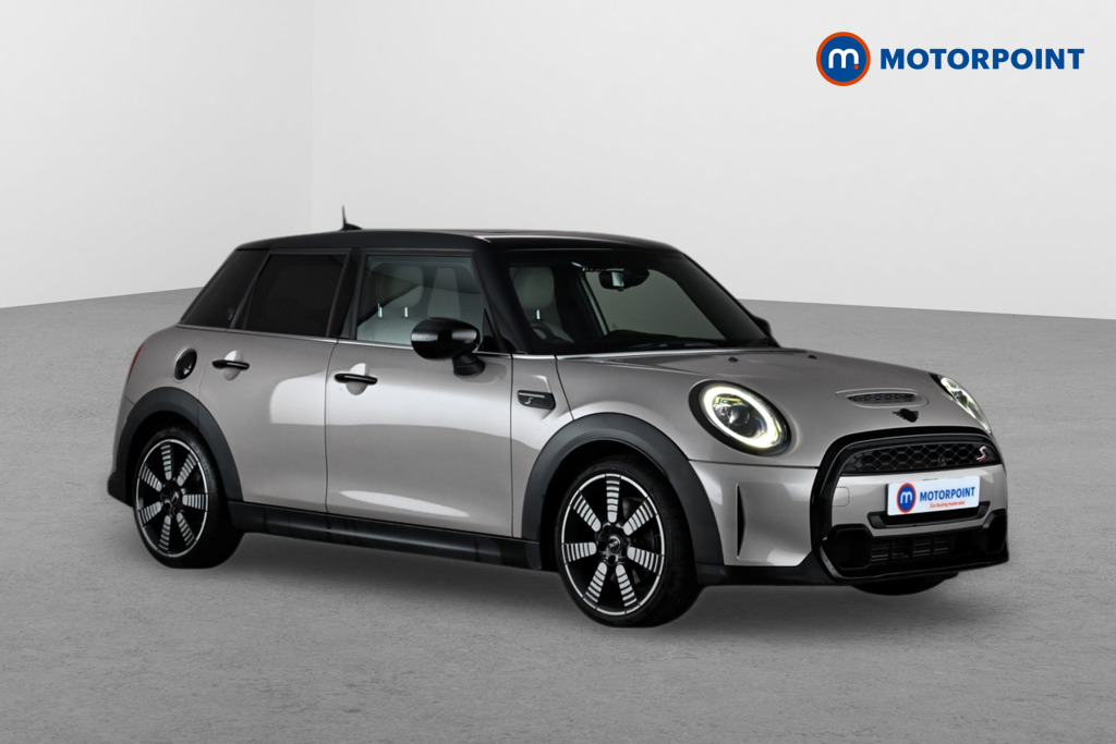 Mini Hatchback Cooper S Exclusive Automatic Petrol Hatchback - Stock Number (1635945) - Drivers side front corner