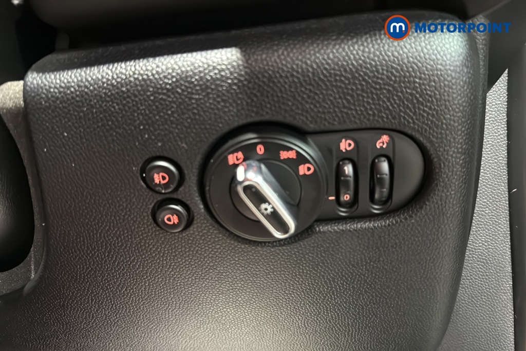 Mini Hatchback Cooper Sport Automatic Petrol Hatchback - Stock Number (1636357) - 11th supplementary image