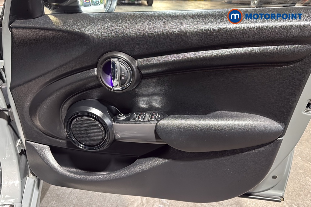 Mini Hatchback Cooper Sport Automatic Petrol Hatchback - Stock Number (1636357) - 18th supplementary image